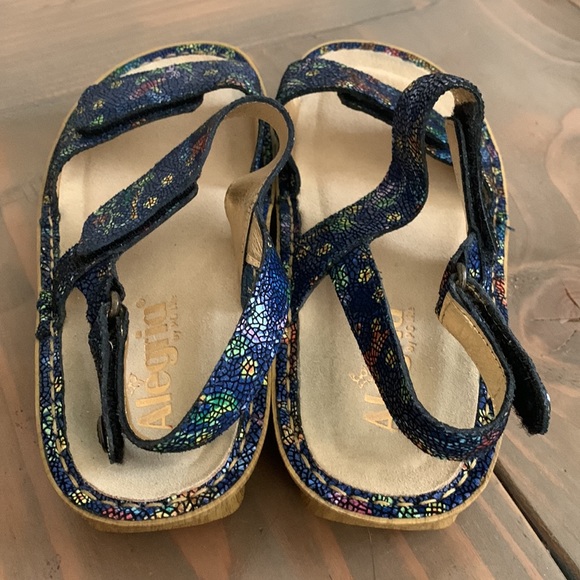 🎉SOLD ON EBAY🎉 Alegria Verona Leather Adjustable Back Strap Sandals - Picture 3 of 5